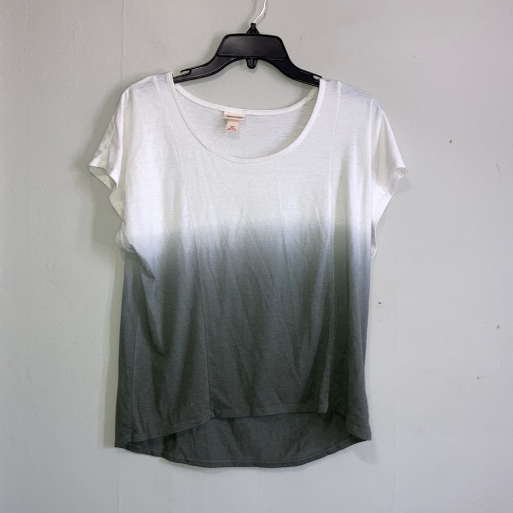 Mossimo T-shirt size s/p